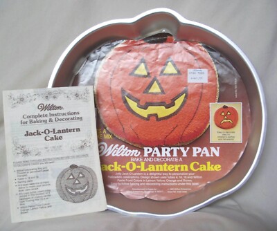 Wilton Jack-O-Lantern Pumpkin Cake Pan 1981 #502-2928 Vintage w/Instructions