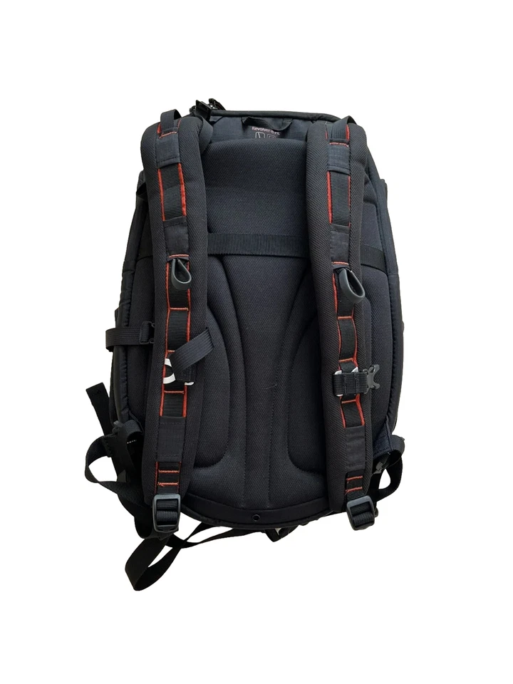 Mochila para fotógrafo profesional Kata Revólver-8 PL lente DSLR equipo para computadora portátil Foto 2 de 4