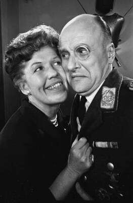 Hogans Heroes Werner Klemperer As Col Klink 9 1960s Old Tv Photo