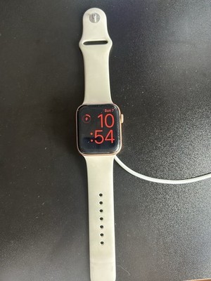 Apple Watch SE 2020, 44mm Pink