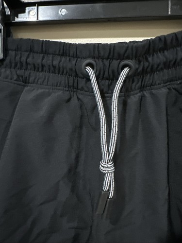 Athleta Girl Shorts Size XL 14 Black All Play 3” Zip Pockets Excellent Condition - Picture 2 of 5