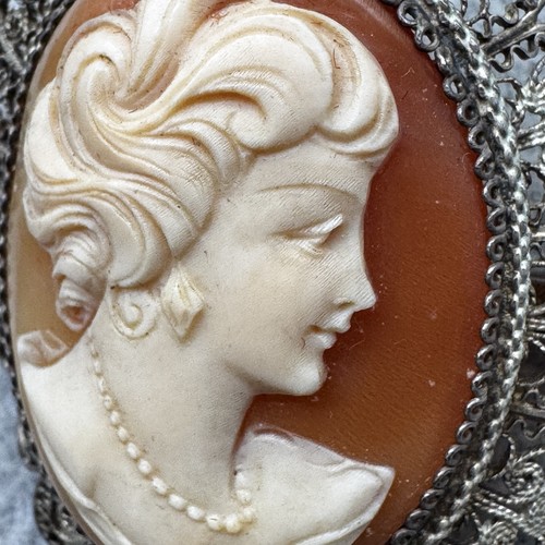 Antique 900 Silver Filigree Cameo Brooch /Pendant Hand-Carved Shell, Convertible - Picture 5 of 13