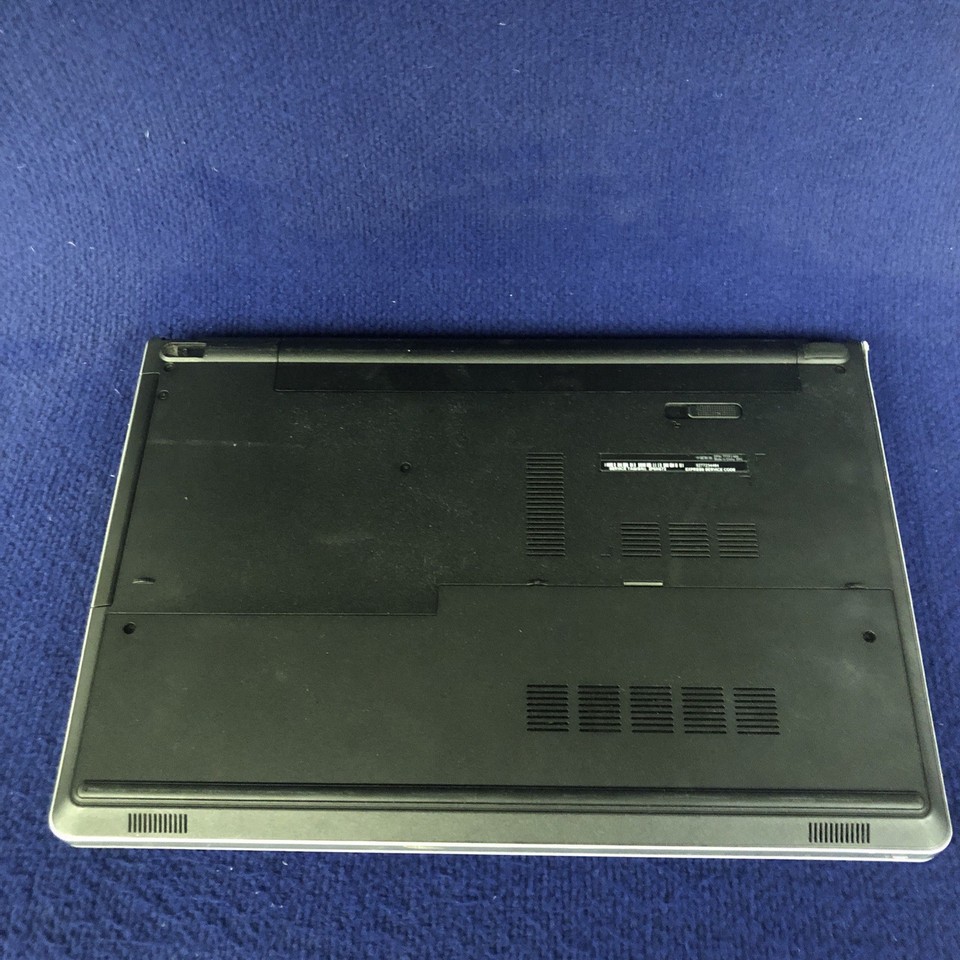 Dell Inspiron 5555, AMD A10-8700p, 8gb Ram, 15.6