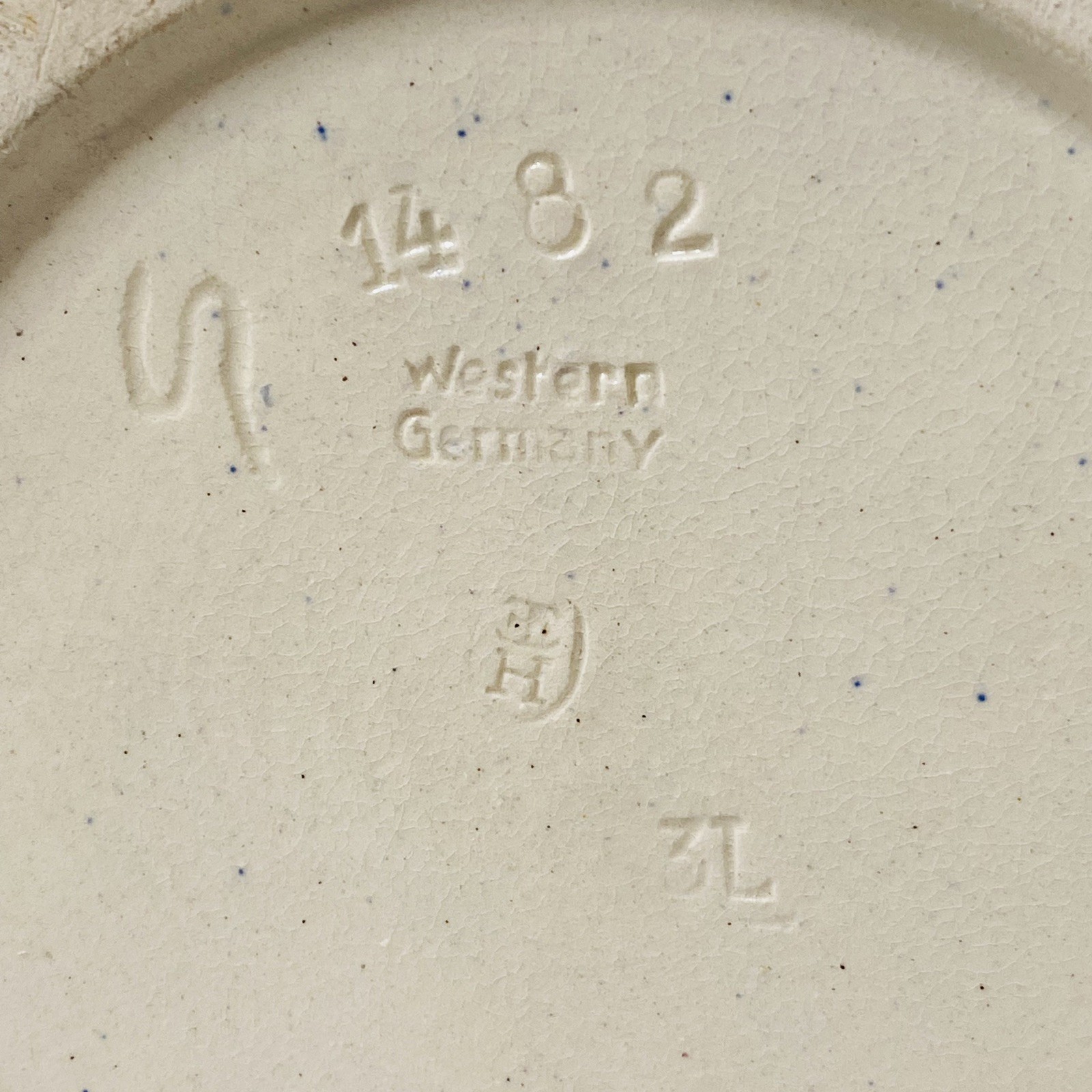 Vtg XL 3 Liter German Beer Stein Pewter Lid Western Germany 1482 Courage