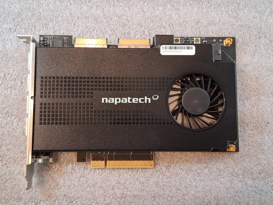 Tarjeta analizadora NapaTech NT40E3-4-PTP 4x SFP+ 1x Firewire 10 GB/s 073-011901-07 Foto 3 de 4