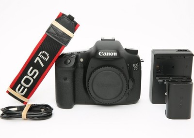 Canon EOS 7D DSLR Camera (Body Only, Black) 18MP APS-C, 5320 Shutter Count