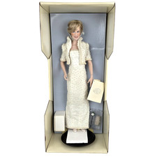 Diana Princess of Wales Franklin Mint Porcelain Doll Accessories New Condition