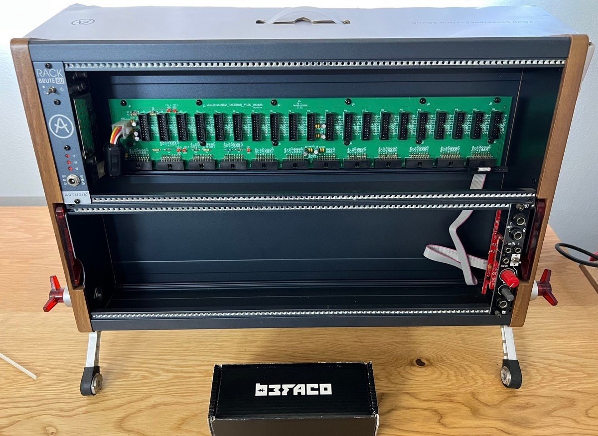 Arturia Rackbrute 6U Eurorack Modular Case - Boxed With Extras