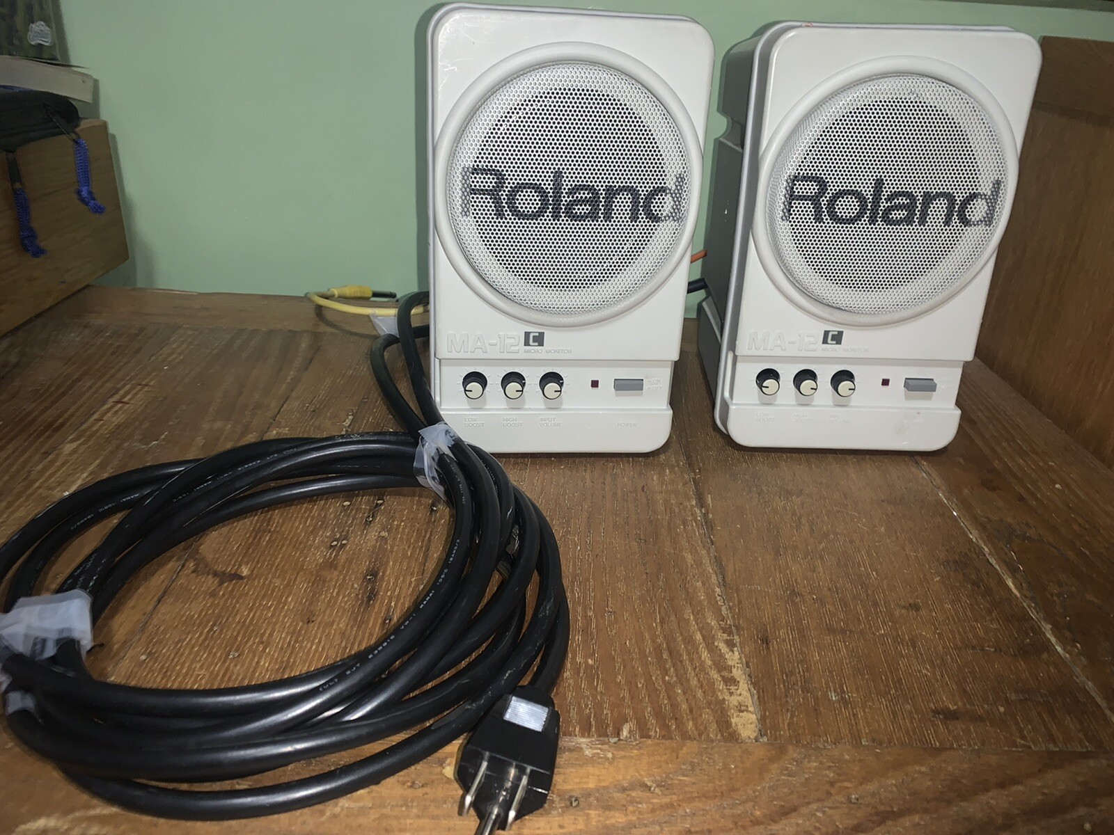 roland pc speakers