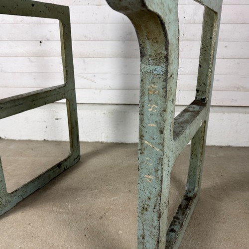 Pair of Reclaimed Industrial Cast Iron Workbench Legs - Picture 5 of 6