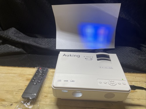 Auking Mini HDMI Projector With Power Cord & Remote Working