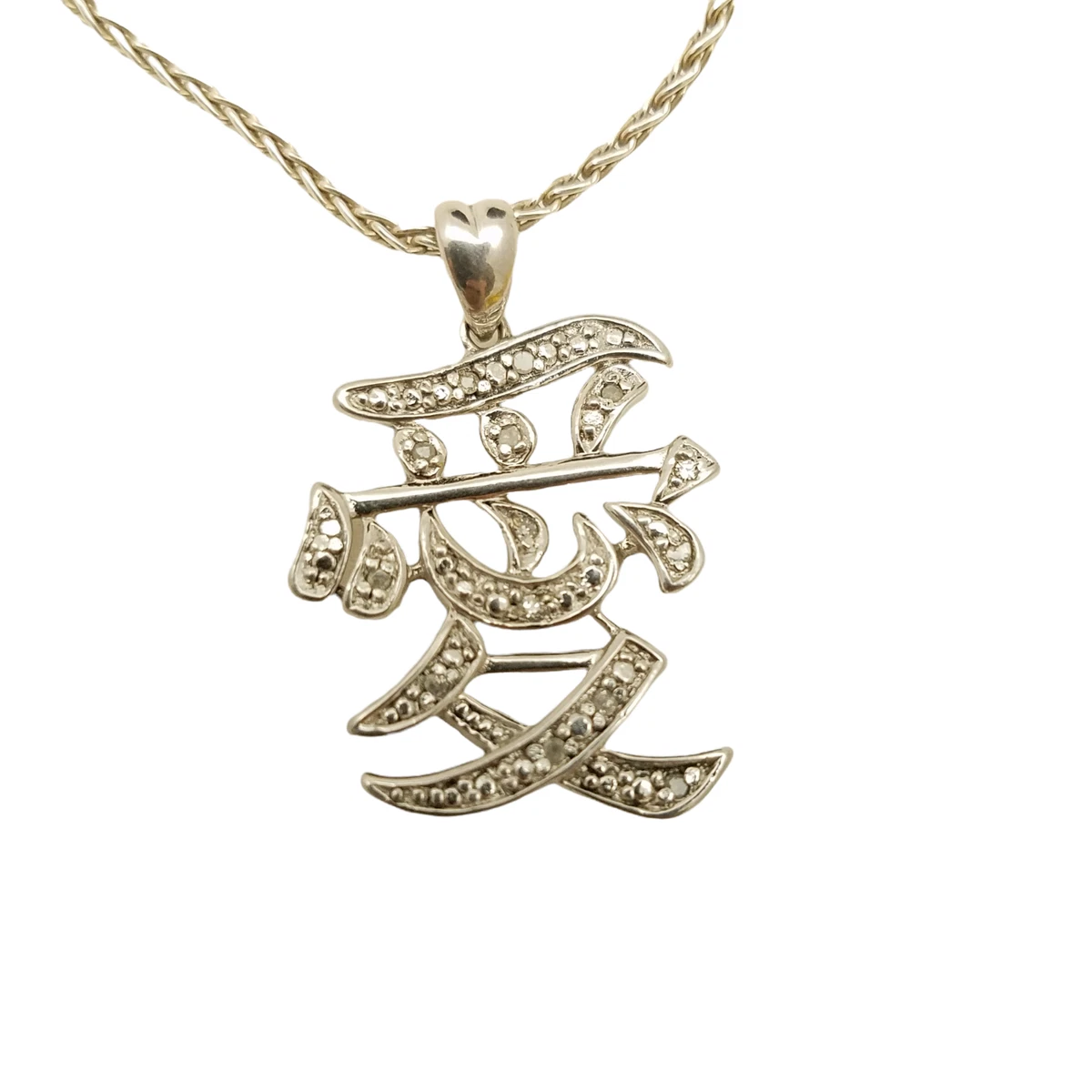 Character necklace 2024