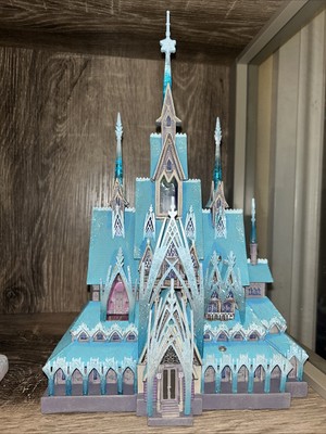 その他 Frozen Castle of Arendelle LIMITED RELEASE DISNEY Castle Collection Frozen Arendelle Light Up