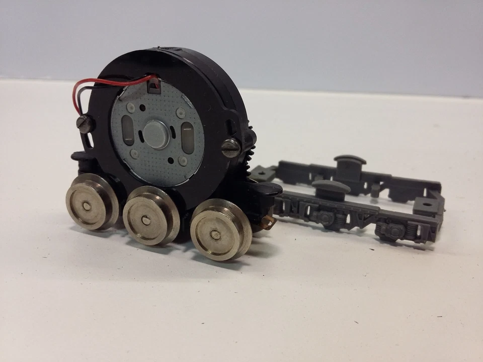 FERROVERSUM Motorisation Lima HO - Kit de remplacement moteur pour locomotives BB ou CC