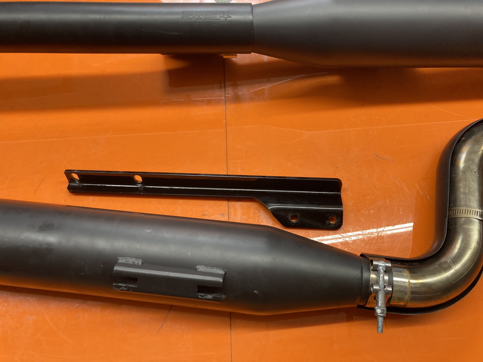 HARLEYDAVIDSON SOFTAIL FREEDOM PERFORMANCE FULL EXHAUST PIPES MUFFLERS eBay