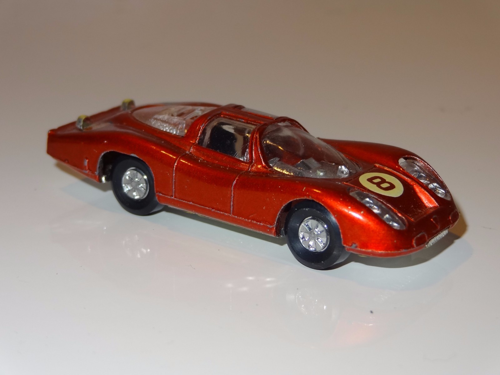 239 - MAJORETTE Matra Simca 670 Le Mans + Boite Bertone Panther 233