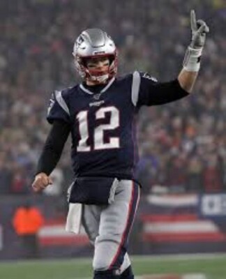 Tom Brady NFL Football Card *You Choose/ Pick Your Card!* Base Inserts Parallels