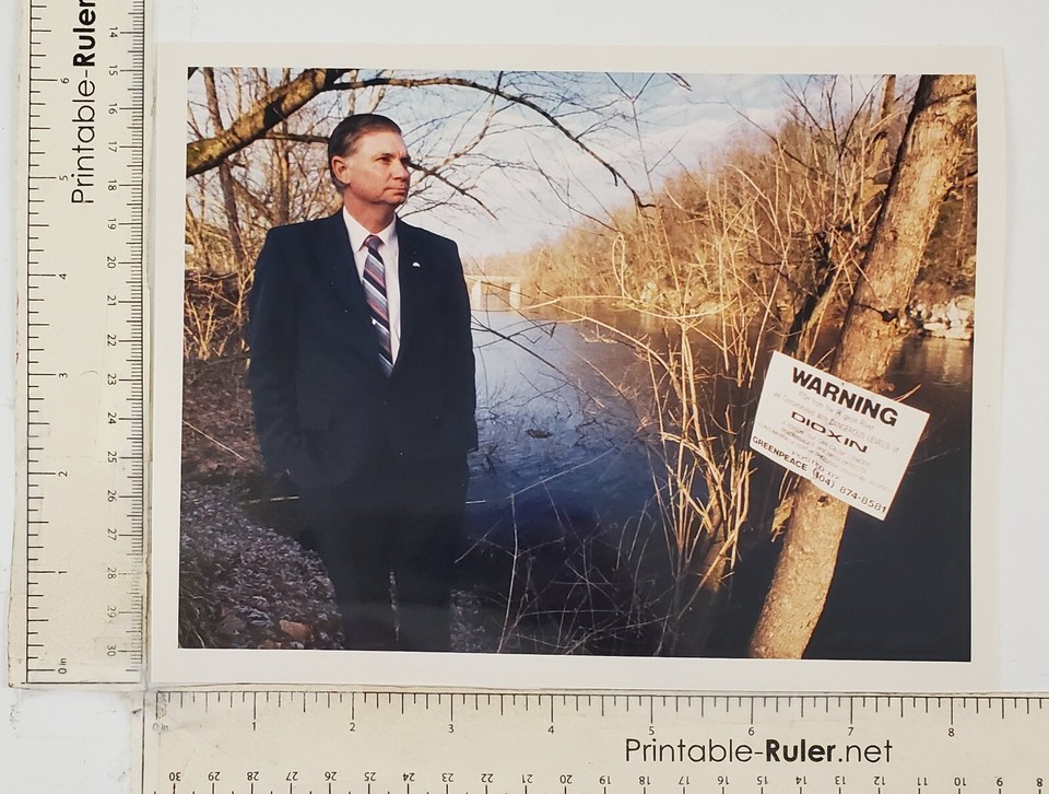 1989 Pigeon River Newport TN Dioxin Pollution Mill Greenpeace Vtg Press