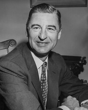Theodor Seuss Geisel Author Cartoonist (Dr. Seuss) Writer 8