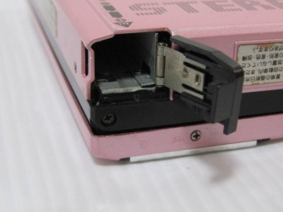 AIWA HS-P7 ポータブルカセットプレーヤー ピンク AIWA HS-P7 ポータブルカセットプレーヤー ピンク AIWA HS-P7