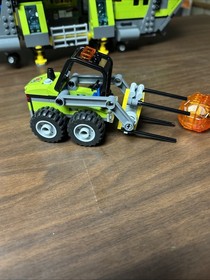 LEGO City: Volcano Heavy-Lift Helicopter (60125) Used Complete Set