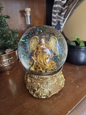 Hark The Herald Angels Sing Music Box - Christmas Snow Globe Works!