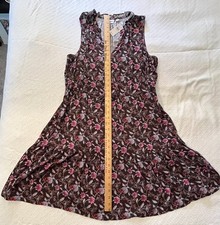 GAP New With Tags - Women's floral dress size Large mid length sleeveless