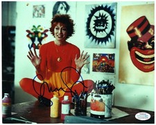 Illeana Douglas Signed Autographed 8x10 Photo ACOA