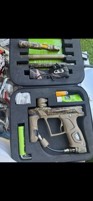 Planet Eclipse original  GTEK Paintball Marker With Case and accessories  