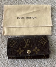 Louis Vuitton Monogram 4-Key Holder Case with Dust Bag Unisex, GUC