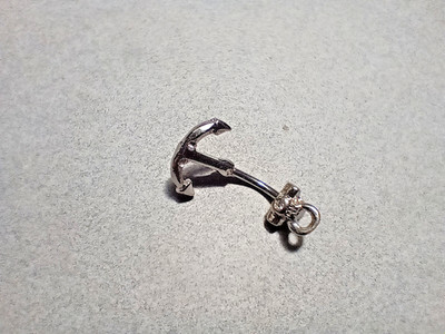 Very Unique Anchor Eyebrow Ring 16g  5/16'' 8mm Wearable Area  Bananna Barbell E2