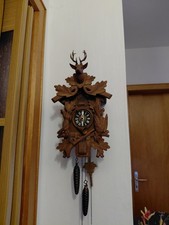 Alte Kuckucksuhr  mit Hirschgeweih funktionstüchtig  ca 42 cm hoch
