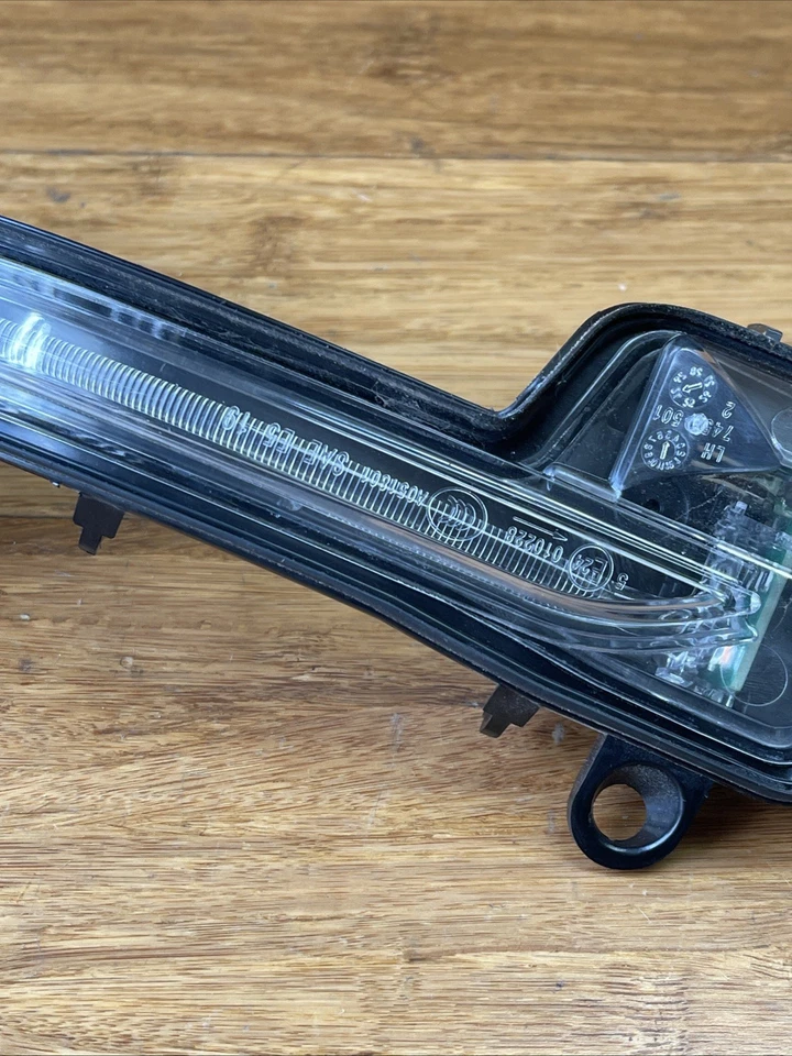 Indicador de espejo retrovisor auxiliar delantero izquierdo BMW 228i F44 2020-2024 OEM Foto 4 de 4