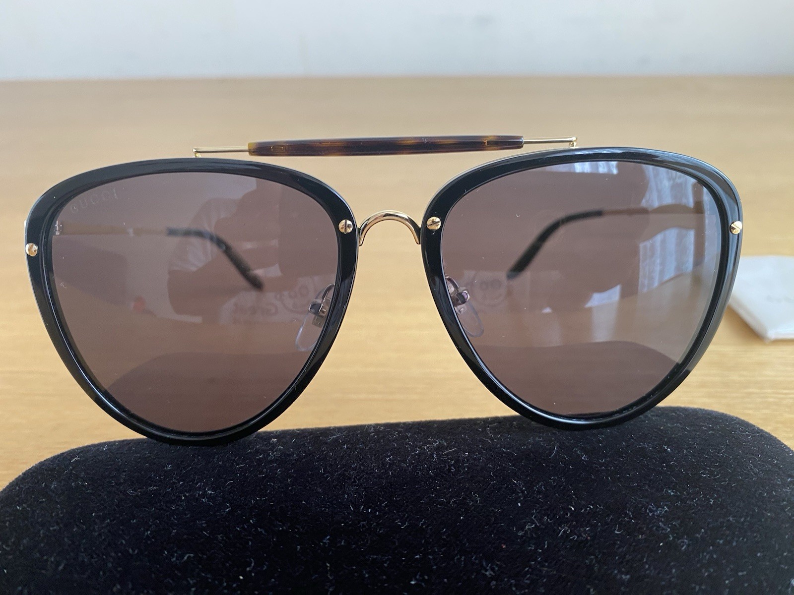 Original Gucci Model GG0672S Colour 001 Size 58-19-145 no case or box image 5