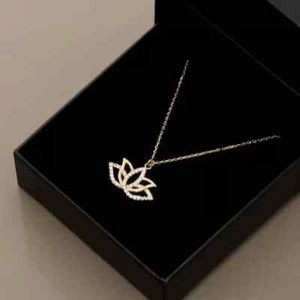 Authentic 1Ct Round Simulated Diamond 14K Yellow Gold Plated Women's Lotus Flower Pendant