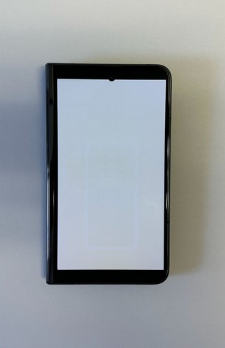 Google Pixel Fold 5G G9FPL completamente sbloccato (qualsiasi operatore) ombra su piccolo LCD - Foto 2 di 2