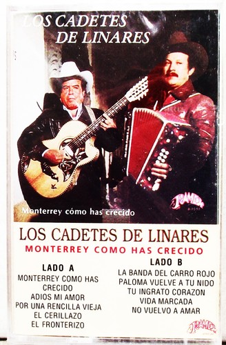 LOS CADETES DE LINARES   "MONTERRE COMO HAS CRECIDO"         CASSETTE BRAND NEW - Picture 1 of 2