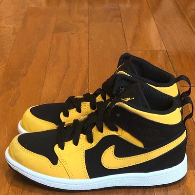 jordan 1 new love reverse
