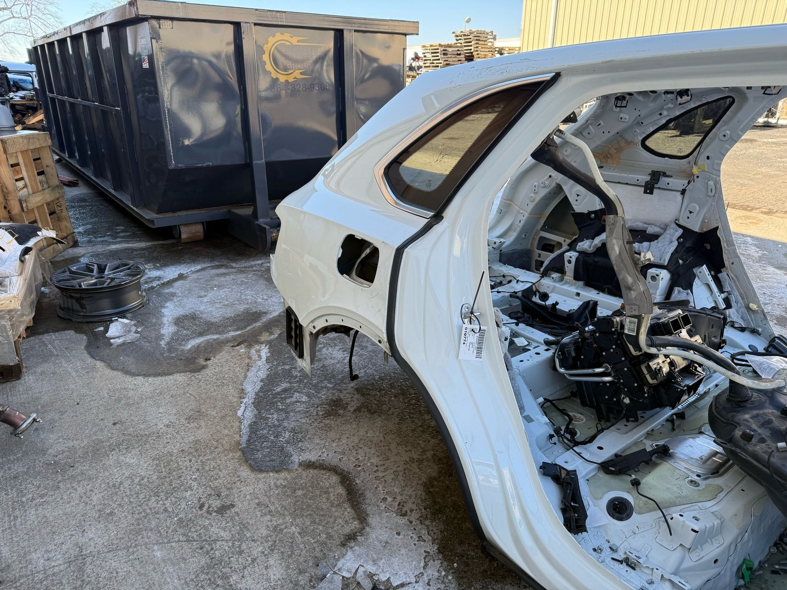 2015-2020 Bentley Bentayga Rear Right Quarter Panel Body Cut Ghost White (6919)