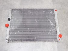 Radiateur BMW 550