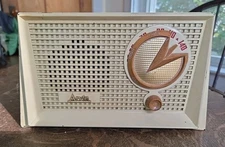 Vintage MCM Space Age Arvin Model 951T AM Tabletop Tube Radio Working!