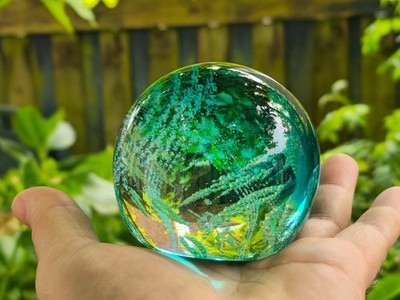   CAITHNESS Sea Blue Green CASCADE Swirly GLASS BRIEFBESCHWERER Made in SCOTLAND  