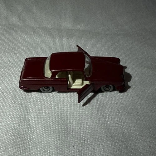 Matchbox 53 Mercedes-Benz 220SE Coupe Lesney 53 Nice Original Car