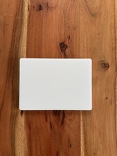 Apple Magic Trackpad 2 A1535 EMC 2733
