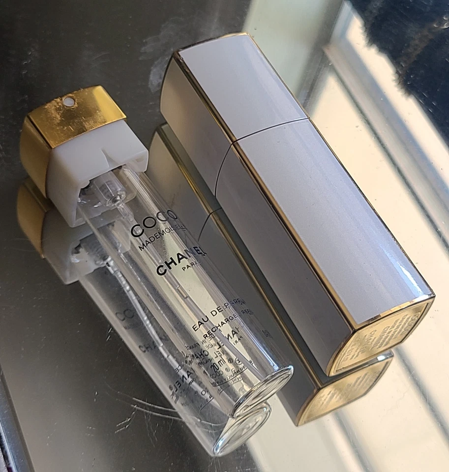 Туристический распылитель Aurhentic Chanel Mademoiselle Twist & Spray - Изображение 3 из 4