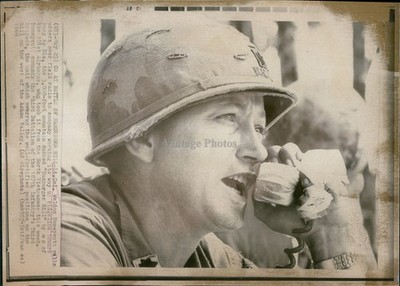1969 Weldon Honeycutt Lieutenant Colonel Hamburger Vintage Wirephoto 8x10