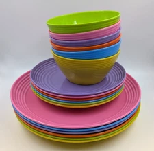18 Piece Melamine Shatter Proof Plate & Bowl Set Six Bright Colors Dinnerware