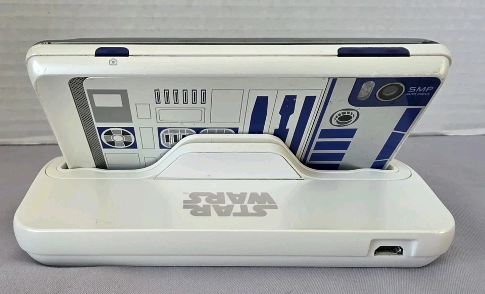 Motorola Droid 2 II A957 - R2-D2 ( Verizon ) Cell Phone Star Wars Edition - Image 3 of 4
