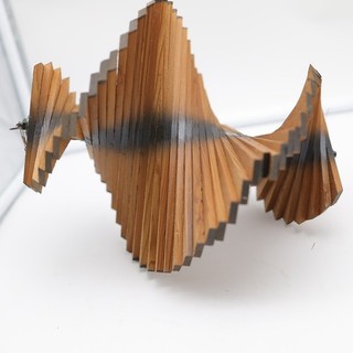 Gioco a vento in legno 27 cm mobile