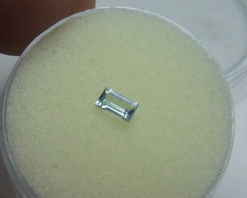 Natural earth-mined baguette cut blue aquamarine gemstone... 0.33 carat - Foto 3 di 5